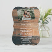 Cartes d'invitation de mariage photo en bois rusti (Debout devant)