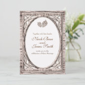 Cartes d'invitation en bois blanc rustique avec cô (Debout devant)