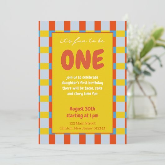 Cartes d'invitation Fun to be One (Debout devant)