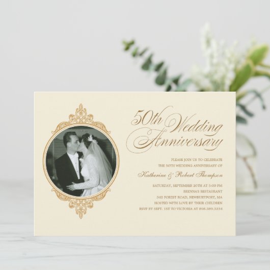 Cartes d'invitation photo pour un 50e anniversaire (Debout devant)