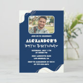 Cartes d'invitation simples pour 34 ans Hommes Na (Debout devant)