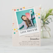 Cartes d'invitation simples pour les 13 ans fille  (Debout devant)