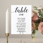 Cartes élégantes de tableau de mariage<br><div class="desc">Guidez vos invités à leur propre table avec ces élégantes cartes de sièges. Personnalisez le numéro de table et le nom de l'invité. Une partie de la collection Alejandra.</div>