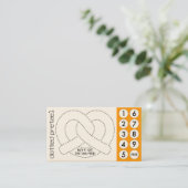 cartes perforées coupées de bretzel mou (Debout devant)