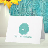 Cartes pliées simples avec monogramme en cercle de