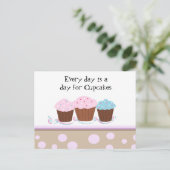 Cartes postales avec cupcakes et message mignon (Debout devant)