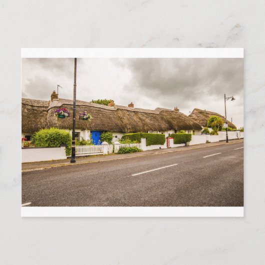 Cartes postales "Chalets, Irlande" (Devant)