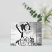 Cartes postales de femmes sur le front intérieur/ (Debout devant)