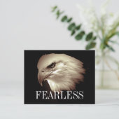 Cartes postales de l'aigle à tête basse (Debout devant)