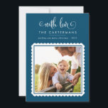 Cartes Pour Fêtes Annuelles 2023 FAMILLE PHOTO mignon élégant Saint-Jacques bl<br><div class="desc">par kat massard >>> WWW.SIMPLYSWEETPAPERIE.COM <<< Un design de carte mignonne avec "avec amour" en haut puis vos noms et messages, et couleur simple sur le dos, vous donnant l'occasion d'écrire un message personnel. Avec une photo en forme de carré encadrée de pétoncle sur le devant pour votre photo préférée!...</div>