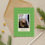 Cartes Pour Fêtes Annuelles À damiers photo vert jouant à la main<br><div class="desc">Jouez à la main à damiers carte photo de vacances avec des chèques verts à l'avant et une pop de chèques rouges à l'arrière. Art et design par Annie Montgomery Design.</div>