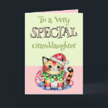 Cartes Pour Fêtes Annuelles À une petite-fille très spéciale en rose de Noël<br><div class="desc">"À une petite-fille très spéciale à Noël !" Une charmante carte de Noël avec un adorable chat portant un chapeau de Père Noël festif. Le design chaleureux et douillet fera son sourire en cette période de vacances. Rose / Vert</div>