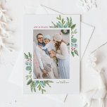 Cartes Pour Fêtes Annuelles Aquarelle Noël Folithe Frame photo de vacances<br><div class="desc">Joyeuses vacances ! Envoyez vos voeux de vacances à votre famille et à vos amis avec cette carte postale de vacances verdoyantes. Il présente l'aquarelle illustration des saints, aiguilles de pin et eucalyptus et à feuillage persistant avec typographie classique. Personnalisez en mettant en vedette votre photo préférée et en ajoutant...</div>