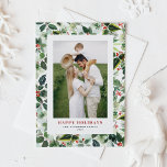 Cartes Pour Fêtes Annuelles Aquarelle Noël Motif botanique Photo<br><div class="desc">Joyeuses fêtes ! Envoyez des voeux de vacances à votre famille et à vos amis avec cette carte de vacances à thème verdoyant. Il est doté d'aquarelle motif de saints et de feuillage de Noël. Personnalisez en ajoutant une photo verticale,  des noms et un message.</div>