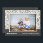 Cartes Pour Fêtes Annuelles Arbre de Noël<br><div class="desc">Les ornements vintage de Noël noir et ivoire et votre salutation et les noms de lettres chic en dessous de votre photo préférée. Sélectionnez Matte pour le papier le plus lourd et la haute définition pour une meilleure qualité d'impression. ***Carte VERTICALE faite pour vous dans notre magasin.</div>