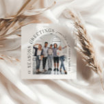 Cartes Pour Fêtes Annuelles Arc moderne affaires photo Noël<br><div class="desc">Graphique minimaliste moderne abstrait de forme photo saisons saluant Noël carte de vacances d'entreprise. Audacieux sur la conception des tendances. Une partie d'une collection de vacances.</div>