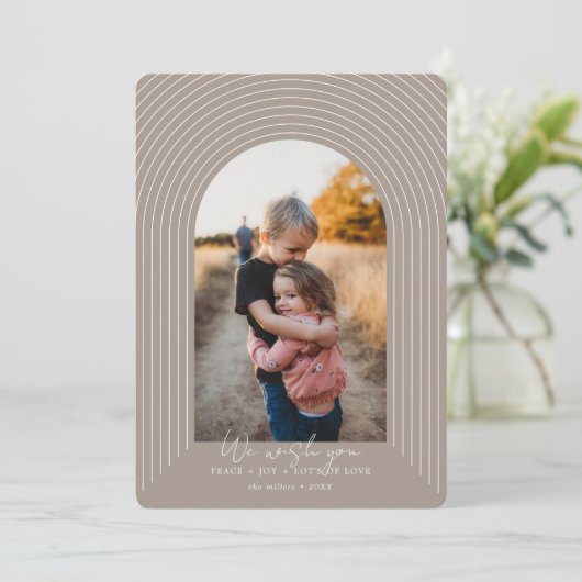 Cartes Pour Fêtes Annuelles Arc moderne Beige Noël photo verticale (Debout devant)