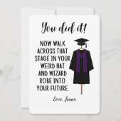Cartes Pour Fêtes Annuelles Assistant Robe et Casquette Graduation Funny Custo (Devant)