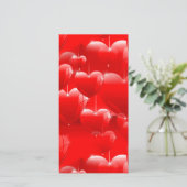 Cartes Pour Fêtes Annuelles ballons en forme de cœur rouge (Debout devant)