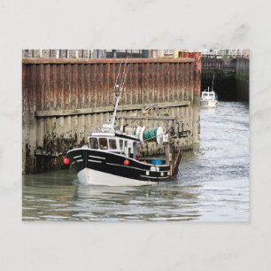 Cartes Pour Fêtes Annuelles Bateau de pêche au Tréport en France