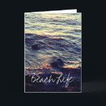 Cartes Pour Fêtes Annuelles Beach Life Citations Vagues Ocean Sunset Water Pit<br><div class="desc">Imprimé avec une belle scène sereine de belles vagues de l'océan sur la plage!</div>
