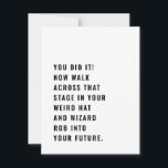 Cartes Pour Fêtes Annuelles Bizarre Casquette et Robe Graduation Card Funny Gr<br><div class="desc">Carte de Casquette bizarre et Robe Graduation Card Funny Graduation Card</div>