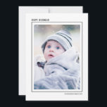 Cartes Pour Fêtes Annuelles Black & Gold Snowflake Happy Hanoukka Family Photo<br><div class="desc">Cartes photos élégants et mignons sont parfaits pour tous vos amis et votre famille cette saison de vacances. Customisez le texte "happy Hanoukka" avec votre propre salut et changez le nom de famille et l'année et échangez la photo pour une photo de vos enfants, de votre animal de compagnie ou...</div>