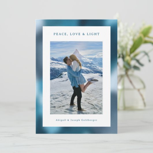 Cartes Pour Fêtes Annuelles Blue Abstract Gradient Hanukkah Photo (Debout devant)