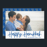 Cartes Pour Fêtes Annuelles Blue Modern Calligraphy Happy Hanoukka Photo<br><div class="desc">Heureux Hanoukka ! Envoyez vos souhaits à votre famille et à vos amis avec cette carte à plat photo personnalisable. Il présente une calligraphie moderne bleue avec un motif d'olives. Personnalisez en ajoutant des noms et une photo. Cette carte de script Happy Hanoukka est disponible dans d'autres cartes.</div>