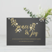 Cartes Pour Fêtes Annuelles Branches d'or et cônes Paix et Joy Chalkboard (Debout devant)