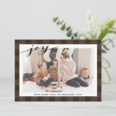 Cartes Pour Fêtes Annuelles Buffalo Brown moderne Plaid Élégant Script Simple (Debout devant)