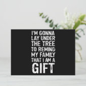 Cartes Pour Fêtes Annuelles Cadeaux de Noël en famille sous l'arbre (Debout devant)