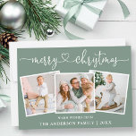 Cartes Pour Fêtes Annuelles Calligraphie Coeur Noël Sage Vert 3 Photo<br><div class="desc">Calligraphie moderne Script coeur Joyeux Noël 3 Photo Carte de vacances - Sage Arrière - plan vert</div>