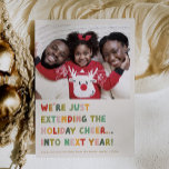 Cartes Pour Fêtes Annuelles CAROL Crème mignonne Fin Nouvel An Drôle Noël<br><div class="desc">CAROL Crème mignonne Fin Nouvel An Drôle Noël Carte de vacances. Personnalisez l'avant de la carte avec une photo,  votre nom de famille et l'année.</div>