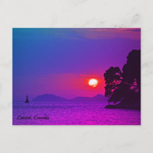 Cartes Pour Fêtes Annuelles Cavtat, Croatie vue du filtre violet du coucher de