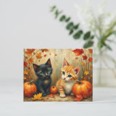 Cartes Pour Fêtes Annuelles Chatons d'automne Citrouilles et feuillage (Debout devant)