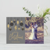 Cartes Pour Fêtes Annuelles Chic Christmas Tree Ornaments on Grey (Debout devant)