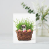Cartes Pour Fêtes Annuelles Chiot de carlin de Pâques (Debout devant)