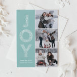 Cartes Pour Fêtes Annuelles Colis photo avec feuillet bleu clair JOIE<br><div class="desc">Envoyez vos voeux de Noël avec cette carte de vacances personnalisable. Il présente la typographie décorative du feuillage JOY. Personnalisez cette carte de vacances moderne en ajoutant vos détails. Cette carte de Noël photo collage est disponible en d'autres couleurs et cartons.</div>