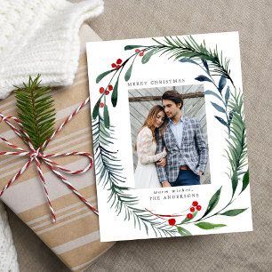 Cartes Pour Fêtes Annuelles Couronne de verdure festive et baies de houx Photo