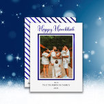 Cartes Pour Fêtes Annuelles Elégant et élégant Faux Foil Photo Happy Hanoukka<br><div class="desc">Elegant and Clay styled white and faux blue foil photo "Happy Hanukkah" design featuring a faux blue frame on front for your photo and the greeting, Happy Hanukkah et in faux blue foil with faux blue and white diagonal stripes on back. Composite design by Holiday Hearts Designs (rights reserve) with...</div>