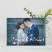 Cartes Pour Fêtes Annuelles Élégant Script Flourish Marié Noël (Debout devant)