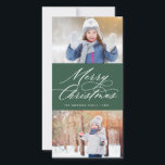 Cartes Pour Fêtes Annuelles Élégante calligraphie Script Joyeux Noël 2 Photo<br><div class="desc">Cette carte photo de Noël élégante et moderne comprend un élégant script de calligraphie moderne avec deux de vos photos. L'envers a un motif de neige en chute sur rouge. Ne manquez pas de visiter la boutique pour voir des cartes de fin de année plus élégants et plus chics comme...</div>