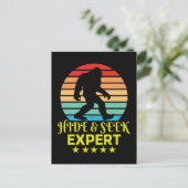 Cartes Pour Fêtes Annuelles Expert de cache-cache Bigfoot drôle (Debout devant)