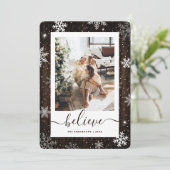 Cartes Pour Fêtes Annuelles Flocon de neige photo en bois rustique (Debout devant)