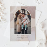 Cartes Pour Fêtes Annuelles Formes chatoyantes modernes et floues Noël photo<br><div class="desc">Envoyez la joie de Noël à votre famille et à vos amis avec cette carte à plat moderne et élégante. Il présente des formes abstraites beiges et bleues à l'aquarelle avec des accents de parties scintillant. Personnalisez cette carte de Noël chatoyante en ajoutant votre salutation de vacances, vos noms et...</div>