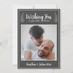 Cartes Pour Fêtes Annuelles Gay Olde Noël LGBTQ Chalkboard Noël<br><div class="desc">Célébrez votre amour et souhaitez bien à vos amis et à votre famille avec cette carte de Noël personnalisée. Ajoutez votre photo et votre message personnalisé au dos.</div>