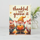 Cartes Pour Fêtes Annuelles gnome de voeux de Thanksgiving (Debout devant)