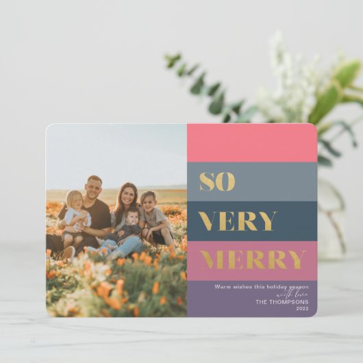 Cartes Pour Fêtes Annuelles Gris Modernes violet si joyeux Photo (Debout devant)