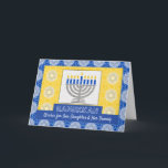 Cartes Pour Fêtes Annuelles Hanoukka Menorah pour une fille et une famille<br><div class="desc">Une menorah d'argent avec des bougies bleues sur un arrière - plan orné décore la couverture de cette carte Happy Hanoukka pour une fille et sa famille. La carte a un aspect mosaïque de la texture de carreaux. Copyright © Shoaff Ballanger Studios,  2023.</div>